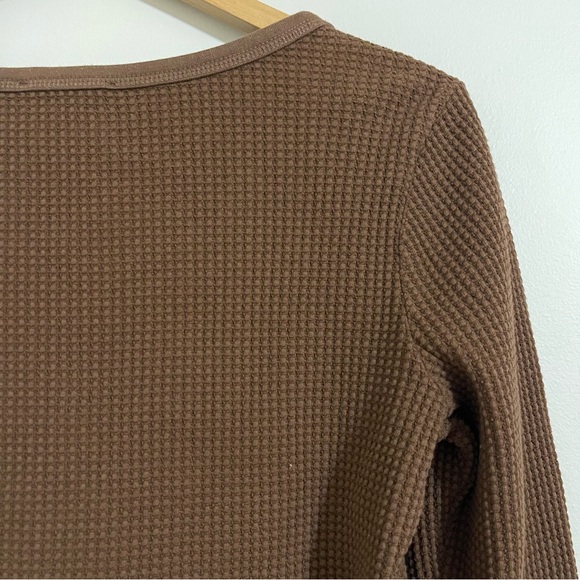 MWL Waffle Long Sleeve Crop Top Large - Picture 8 of 10